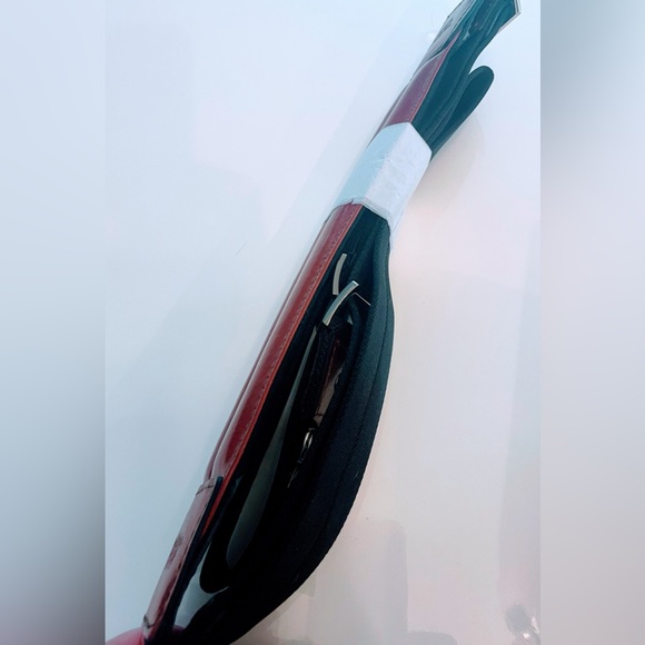 Bosca Double Gusset Briefcase - Picture 9 of 10